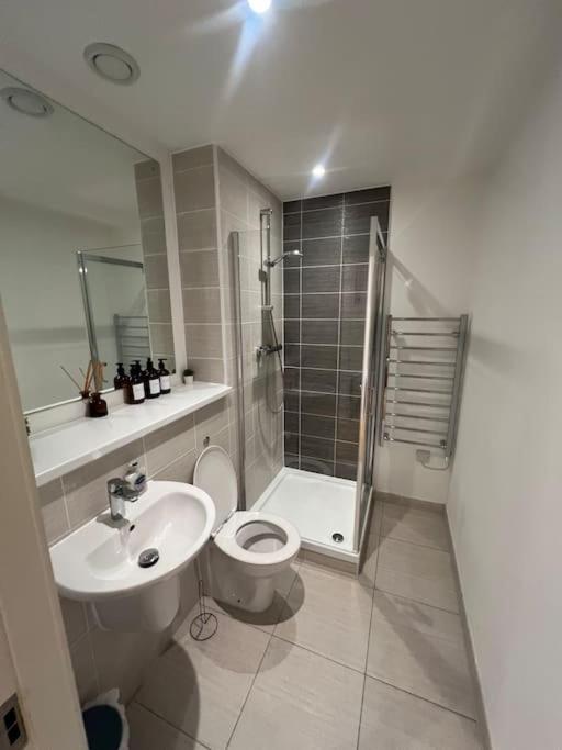 2 Bed Corner Apartment With Gym Manchester Exteriér fotografie